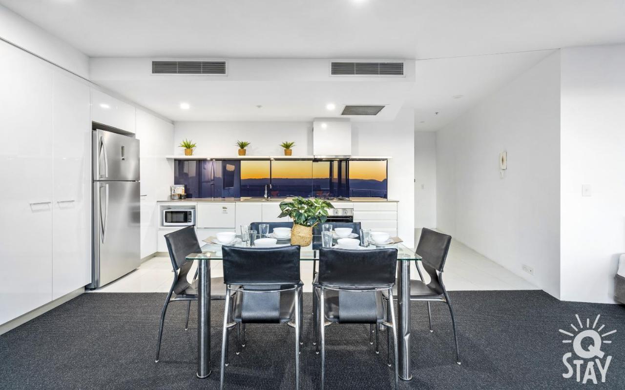 Circle On Cavill Surfers Paradise Mid Week Madness Deal - Q Stay Gold Coast Kültér fotó