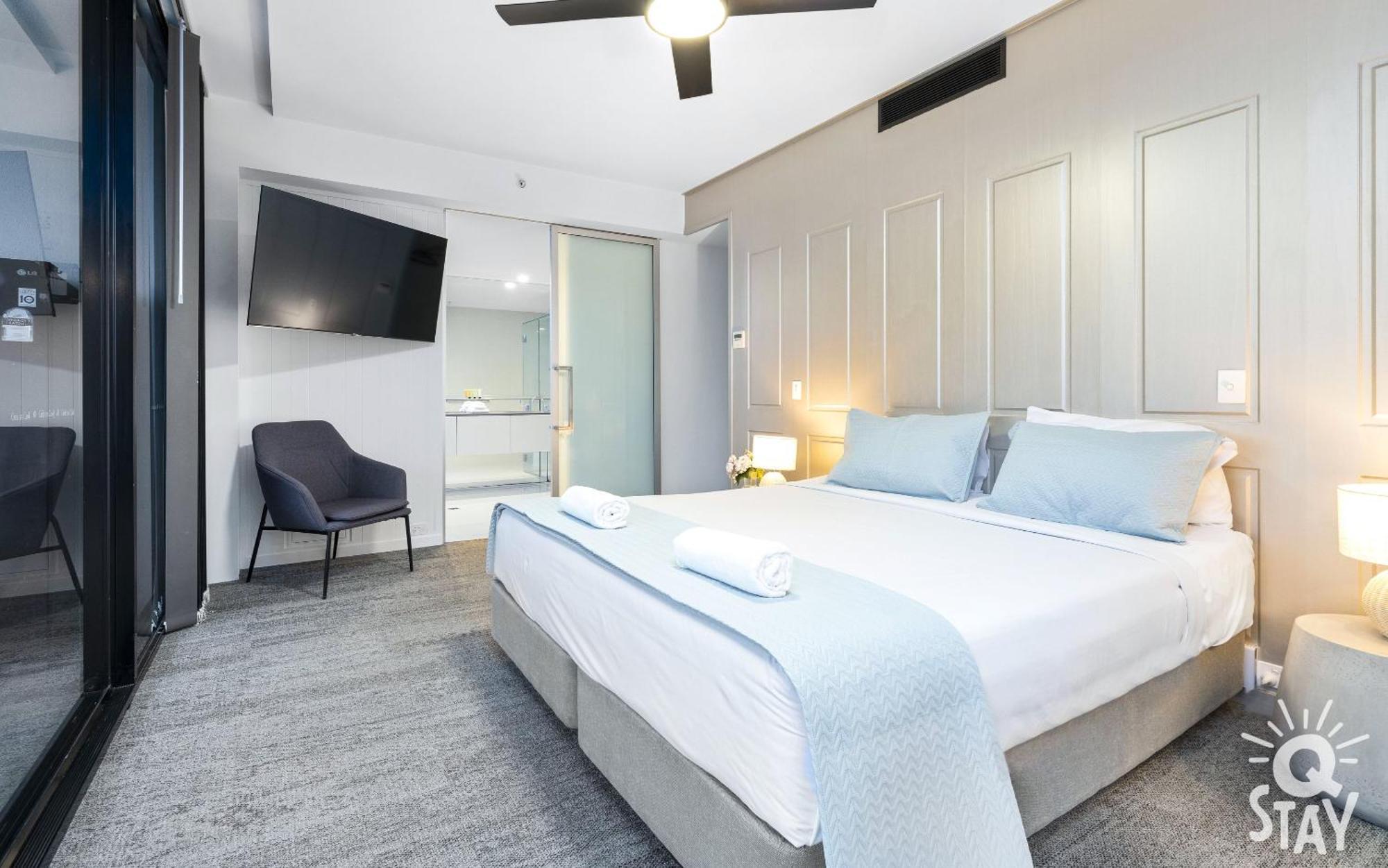 Circle On Cavill Surfers Paradise Mid Week Madness Deal - Q Stay Gold Coast Kültér fotó