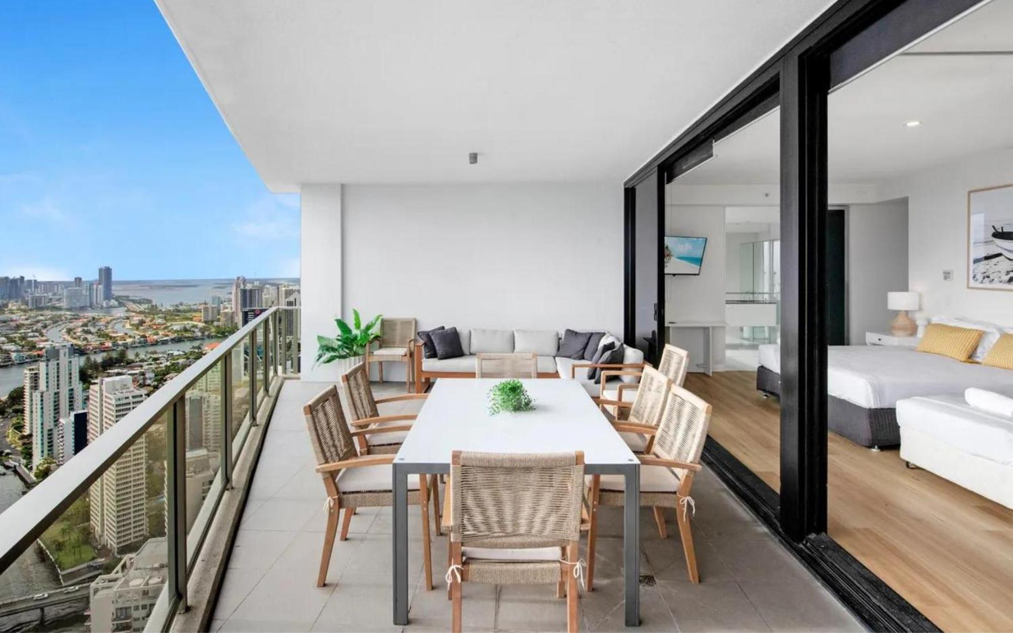 Circle On Cavill Surfers Paradise Mid Week Madness Deal - Q Stay Gold Coast Kültér fotó