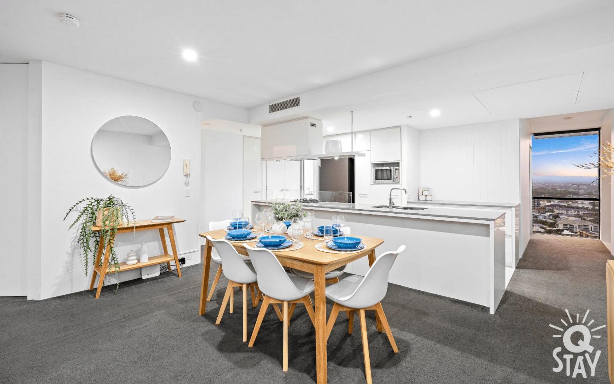 Circle On Cavill Surfers Paradise Mid Week Madness Deal - Q Stay Gold Coast Kültér fotó