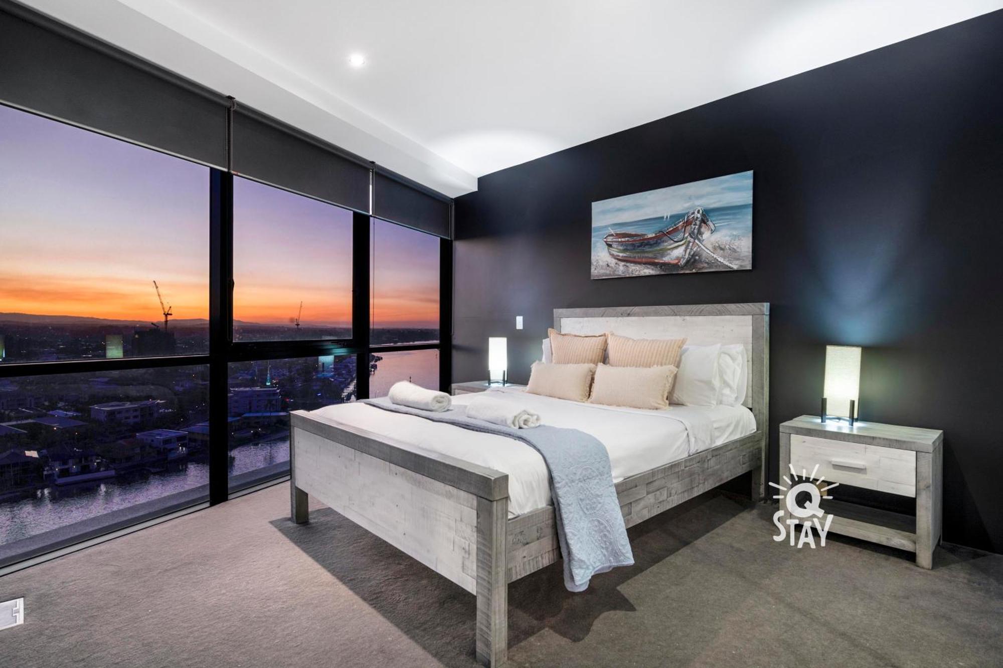 Circle On Cavill Surfers Paradise Mid Week Madness Deal - Q Stay Gold Coast Kültér fotó