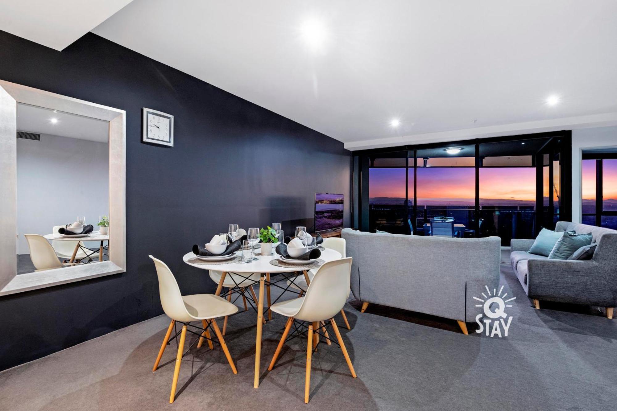 Circle On Cavill Surfers Paradise Mid Week Madness Deal - Q Stay Gold Coast Kültér fotó
