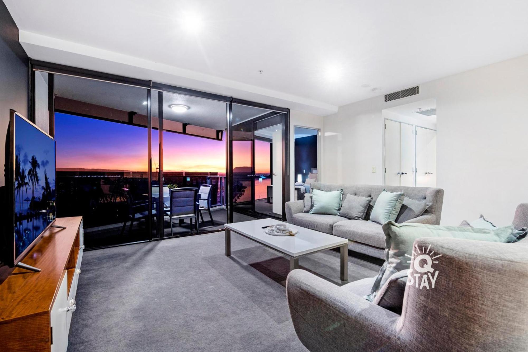 Circle On Cavill Surfers Paradise Mid Week Madness Deal - Q Stay Gold Coast Kültér fotó